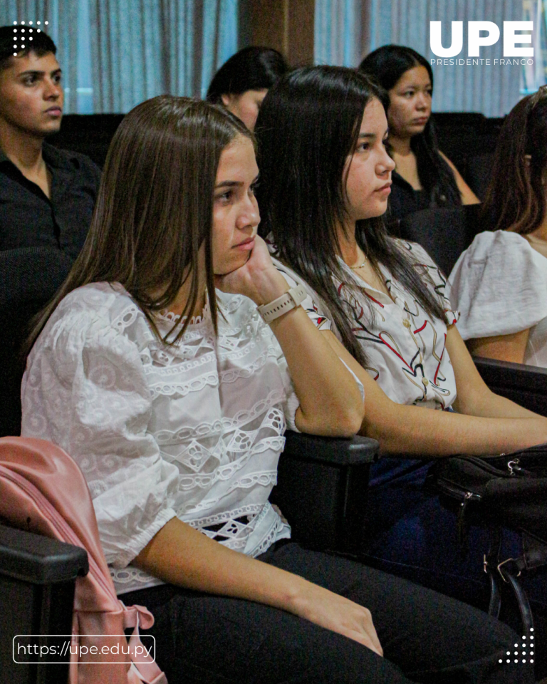 Acto de Bienvenida y Presentación de Autoridades Académicas: Carrera de Derecho 